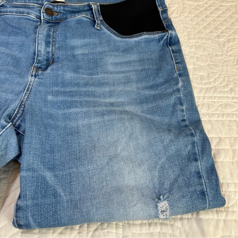 Judy Blue Maternity Distressed Boyfriend Fit Stretch Jeans Women’s Size 15/32 - Picture 2 of 6